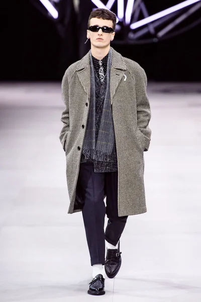 Look 36